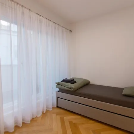 2 With Sauna And Terrace *